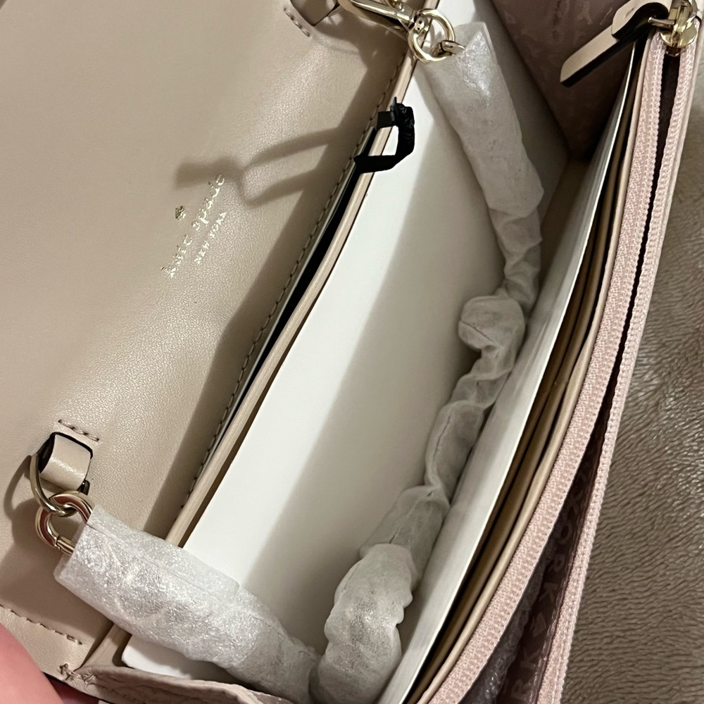 Kate Spade West Street Milou Wallet Wristlet Cream Leather NWT - Picture 8 of 14